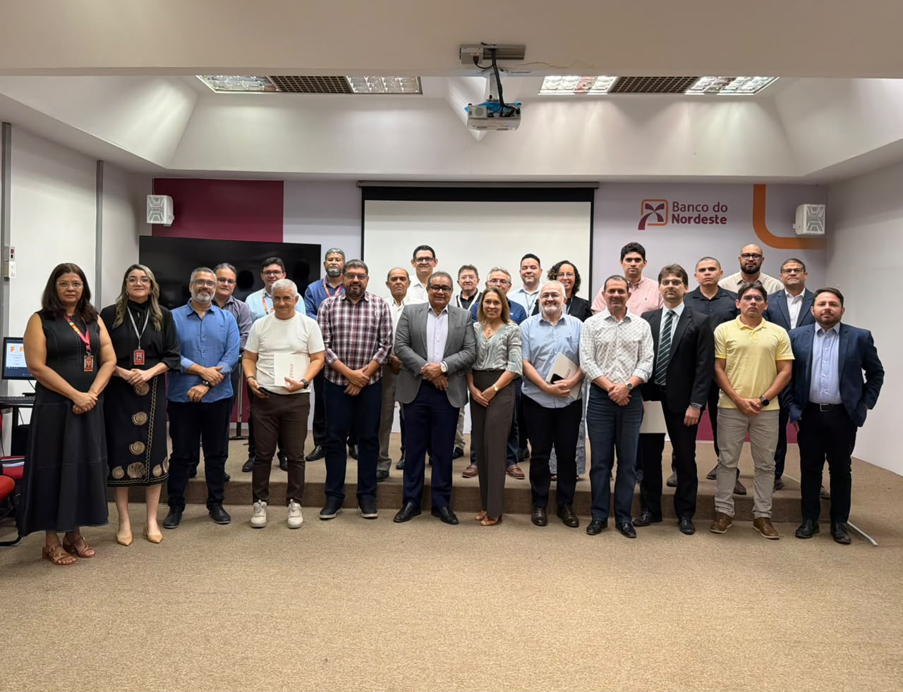 Registro final do evento promovido no auditório da Superintendência Estadual do BNB Crédito Alinne Rocha