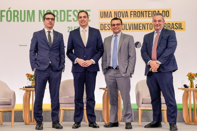 Integrantes do painel Uma Região de Oportunidades (Foto: Steveson George).