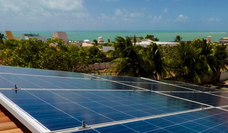BNB contratou R$ 11,5 milhões para financiar energia solar em residências de Alagoas. Crédito: Tibico Brasil